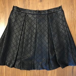 Black Dolce Vita Leather Skirt (Small)